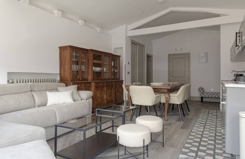 Cangas de Onis House | Cozy accommodation in the center of Cangas de Onis for 16 pax. Abego House (2nd)