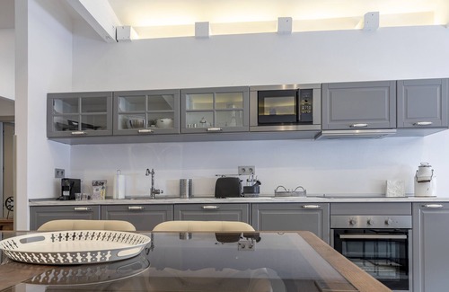 Cangas de Onis House | Cozy accommodation in the center of Cangas de Onis for 16 pax. Abego House (2nd)