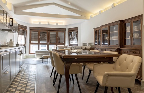 Cangas de Onis House | Cozy accommodation in the center of Cangas de Onis for 16 pax. Abego House (2nd)