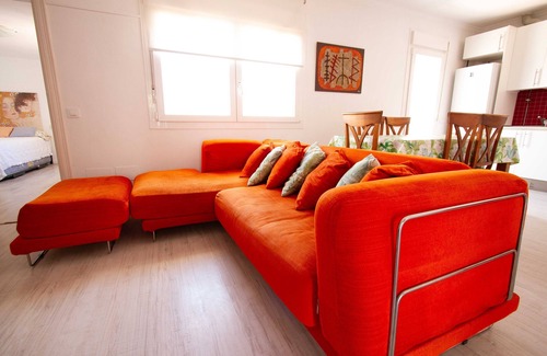 Tahivilla House | Cozy and comfortable home in Tahivilla