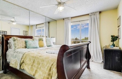 Horseshoe Bay Condo | Cozy and Quaint Condo water view