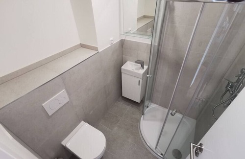Vrsovice Apartment | Cozy and simple well located studio