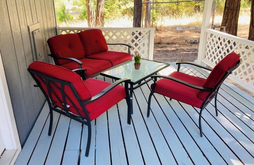 Cromberg House | Cozy and stylish 3-bedroom house with AC, WiFi in quiet nature setting