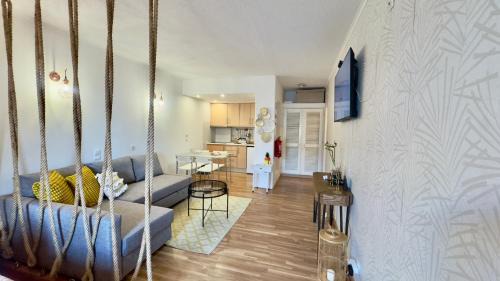 Albufeira Apartment | Cozy and Stylish Studio Apt just 800m from the beach - New on Booking!