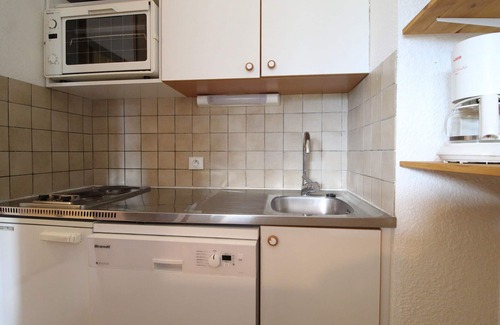 Termignon Apartment | Cozy apartment 4 pers, ski-in/ski-out, balcony, parking, WiFi
