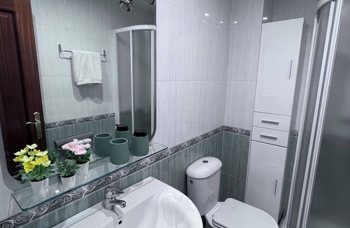 Cambre Apartment | Cozy apartment close to the beach and just 7 minutes from the city of A Coruña.