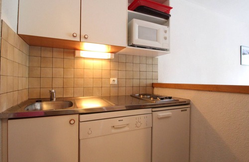 Termignon Apartment | Cozy apartment for 4, Termignon, ski-in/ski-out, Wifi
