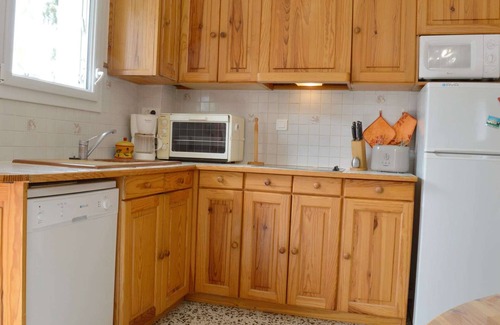 Argeles Plage Apartment | Cozy Apartment with Parking, 100m from Beach - Argelès-sur-Mer
