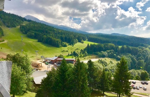 Villard-de-Lans Apartment | Cozy apartment at the foot of the slopes with balcony - Pets allowed