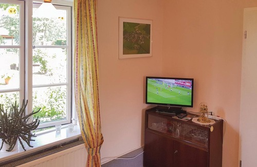 Fluggendorf Apartment | Cozy apartment in Flüggendorf with WiFi