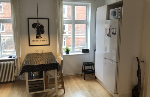 Osterbro Condo | Cozy apartment located on quiet, charming Østerbro near the lakes