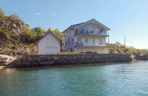 Vinnes Apartment | Cozy apartment in Vestre Vinnesvåg