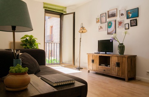 Palacio Apartment | Cozy apartment only a min away from Plaza Mayor