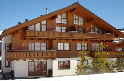 Hochkrimml Apartment | Cozy apartment with mountain view, sauna, and close to the slopes
