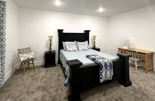 Nephi Apartment | Cozy Basement Apartment with private entrance.
