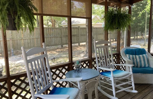 Sunset Beach House | Cozy Beach House beautiful Sunset Beach , only a 5 min drive