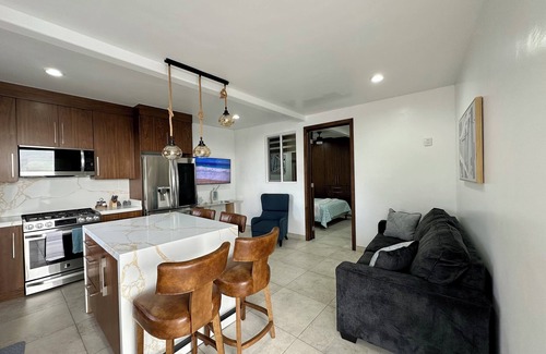 Playas De Tijuana Villa | Cozy Beachfront Casita, on the coast of Tijuana