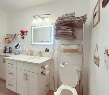 Bonita Apartment | Cozy Beautiful Private Home in Prime Location