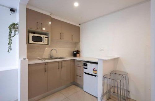 Bondi Apartment | Cozy Bondi Studio Retreat