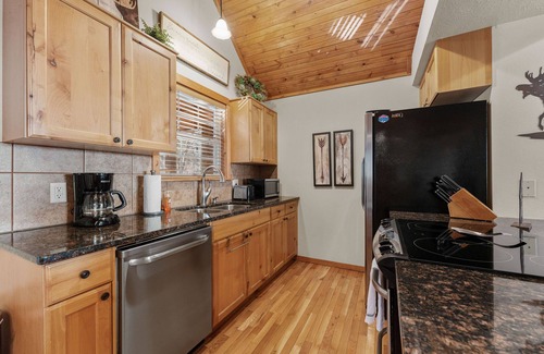 Branson West Cabin | Cozy Branson West Cabin!