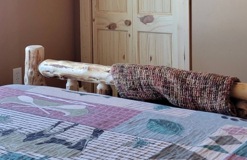 Daniel House | Cozy Bridger Teton Mountain Top View Cabin