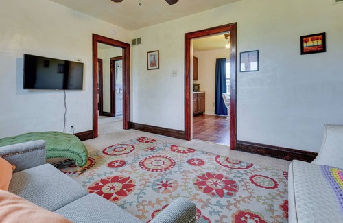 Cheektowaga Apartment | Cozy Buffalo Apartment ~ 8 Mi to Downtown!