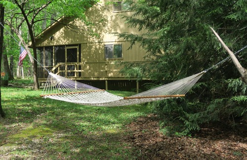 Clifftops Cabin | Cozy Cabin in Clifftops (VRBO #478732) family and dog friendly