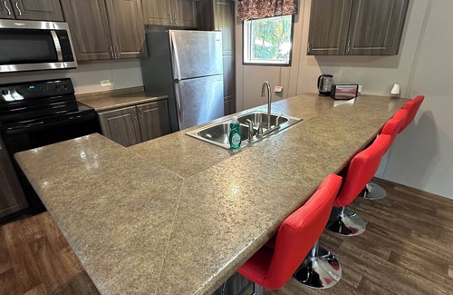 Highland House | cozy cabin on lake placid fishing spot, house with 3 bedrooms, and 2 bathrooms!