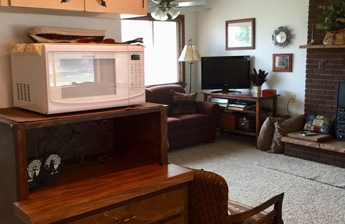 Lowman Cabin | Cozy Cabin On The South Fork Of The Payette River