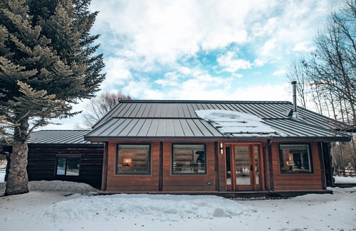 Wilson Cabin | Cozy Cabin with Privacy and a View.in Wilson
