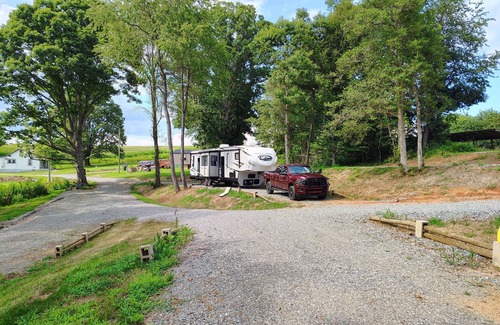 Ronda RV Rental | Cozy Campground in Fantastic Ronda with AC