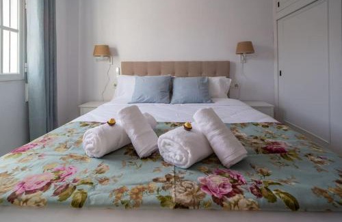 La Trinidad Apartment | Cozy central apartment with FREE parking