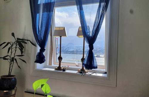 Alesund Apartment | Cozy, Central, Ocean View