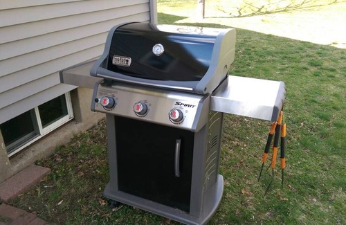 East Greenwich House | Cozy, Centrally Located East Greenwich Cottage