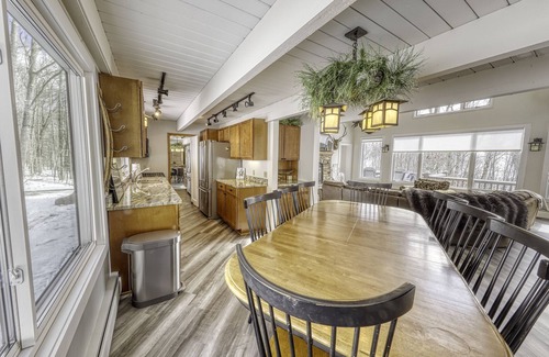 Ellicottville Ski Chalet | Cozy chalet with stunning views. Steps to slopes, ropes, golf and hiking trails