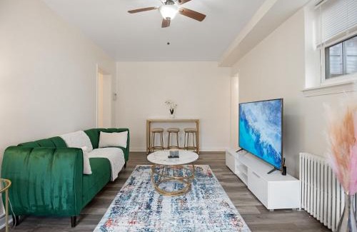 Takoma Park Apartment | Cozy Charming Unit In Takoma Park