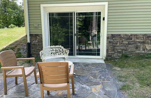 Saratoga Springs Apartment | Cozy charming one bedroom suite