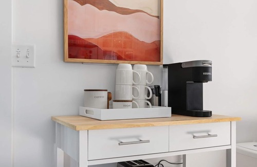 North Charleston Apartment | Cozy Chateau in the Heart of Park Circle