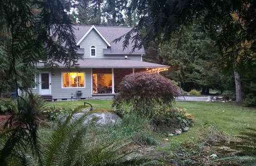 Point Roberts Cottage | Cozy Classy Country Cottage