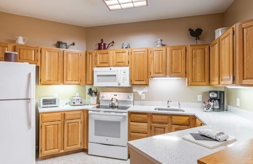 Jeffersonville Condo | Cozy Club Wyndham Smugglers Notch, 3 Bedroom Deluxe Suite
