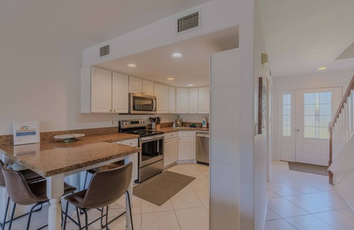 Pensacola Beach House | Cozy Coastal Beach Villa
