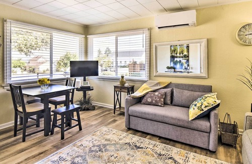 Columbia City House | Cozy Columbia City Getaway - Steps to River!