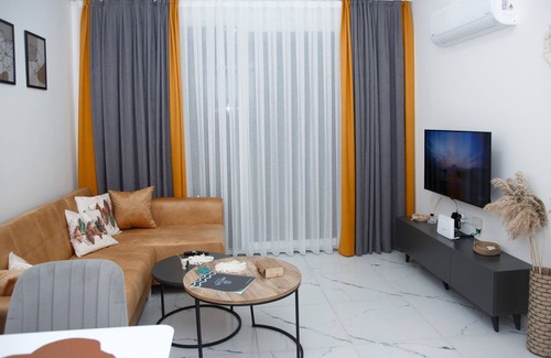 Avsallar Apartment | Cozy Comfortable Apartment With a Swimming Pool