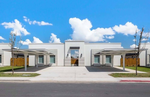 Pharr Apartment | Cozy Comforts: Modern with a Warm Embrace