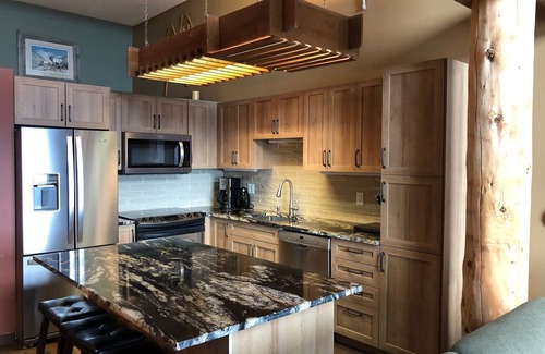 Big White Ski Resort Condo | Cozy Condo at Big White