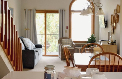 Ephraim Condo | Cozy Condo in Beautiful Ephraim, Just One Block From the Water