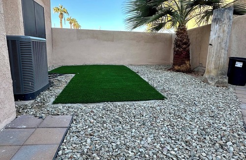 Yuma House | Cozy condo in Yuma!