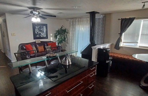Del City House | "Cozy & Convenient 3-Bedroom Home in SEOKC – Ideal for Traveling Professionals!"