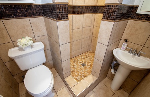 Dallas Apartment | Cozy Coop-10 min-DT Dallas-Full Kitchen & Private Patio