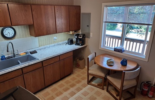 Coos Bay Apartment | Cozy Coos Bay View Apartment #2
